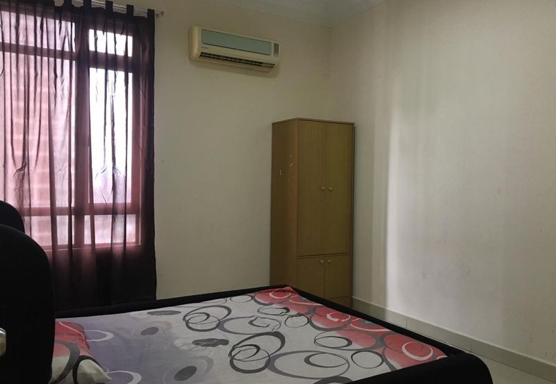 Royal Domain Sri Putramas II