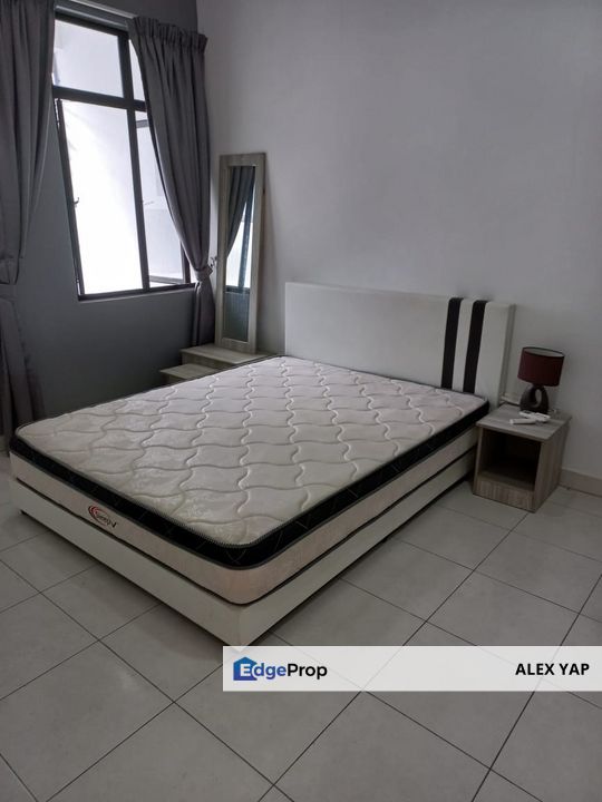 M Residence 2/ 2 Storey Terrace House/ Rawang/ Non Bumi Lot/ Good Condition/ 20 x 65 sf / Sale, Selangor, Rawang