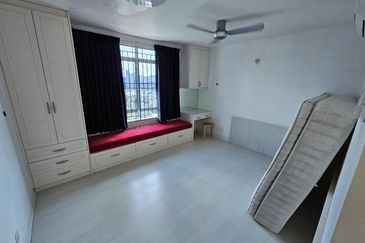 Casa Prima Condominium