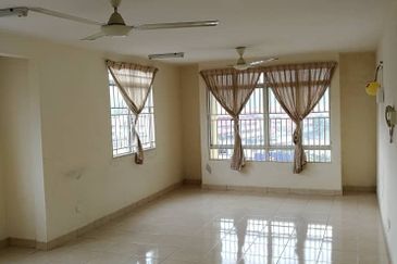 Casa Prima Condominium