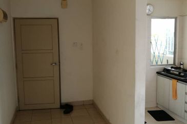 Casa Prima Condominium