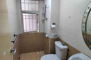 Casa Prima Condominium