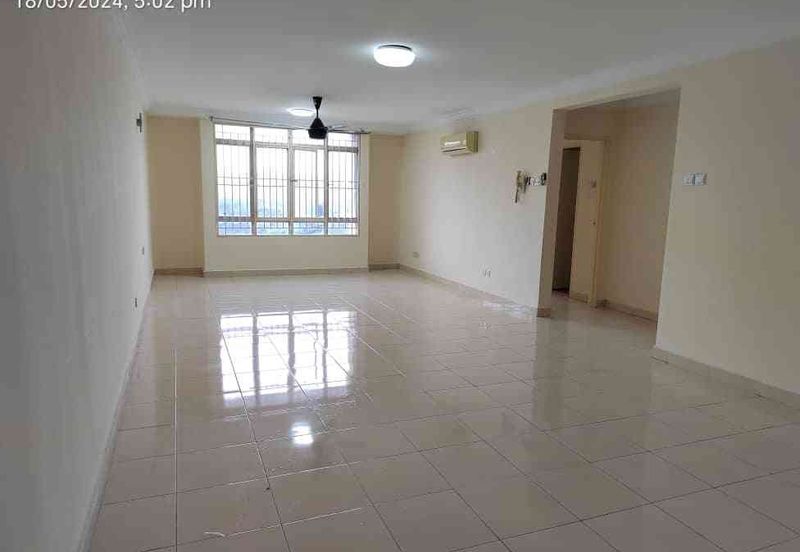 Casa Prima Condominium