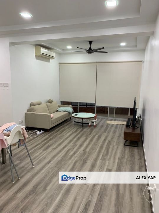 Greenview Residence/ Bandar Sungai Long/ Freehold/ 100% Full Loan/ Non Bumi Lot/ Middle Floor/ Good Roi/ Sale, Selangor, Kajang