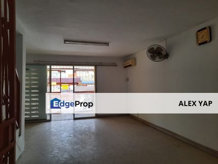 Taman Bukit Kajang Baru/ Double Storey Terrace House/ Renovated/ Balcony/ Rent, Selangor, Kajang