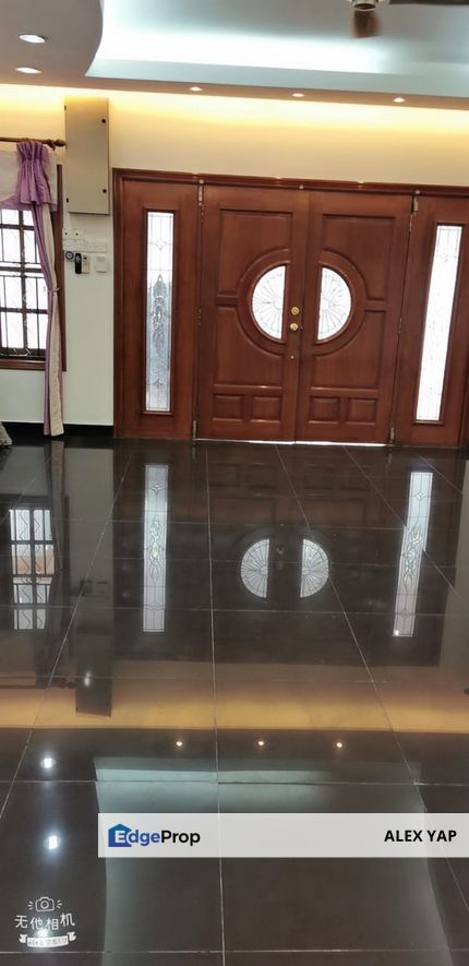 Semi-D Double Storey End Lot Terrace House/ Taman Sri Jelok Kajang/ Renovated Unit/ Rent, Selangor, Kajang