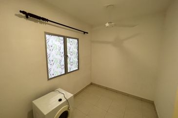 De Bayu Apartment @ Setia Alam