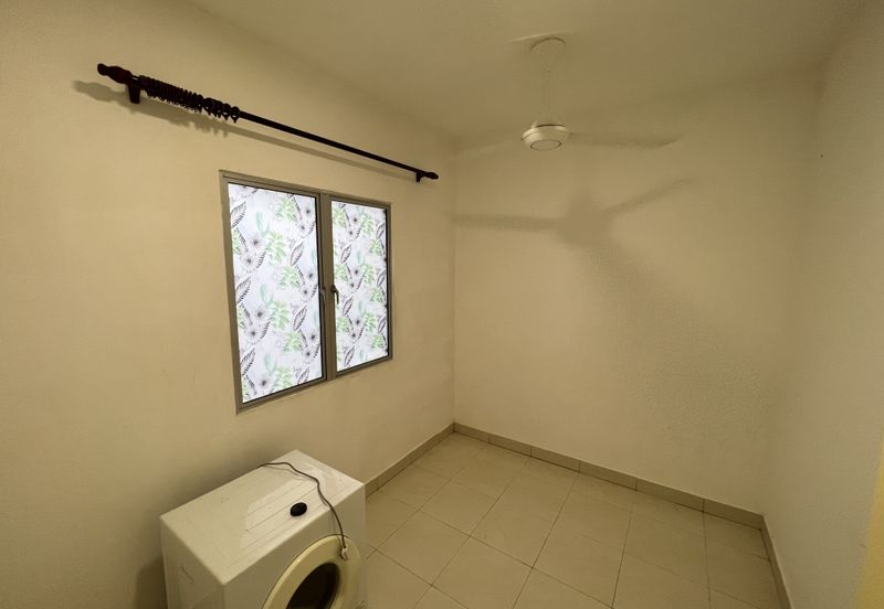 De Bayu Apartment @ Setia Alam