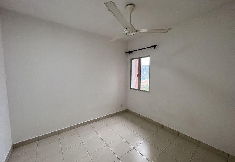 De Bayu Apartment @ Setia Alam