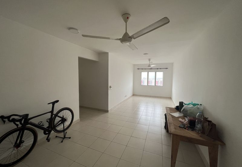 De Bayu Apartment @ Setia Alam