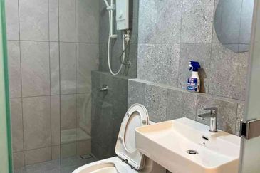 Emerald 9 Condominium