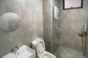 Emerald 9 Condominium