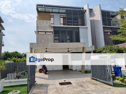 3 Storey End Lot House at Laman Glenmarie, Selangor, Glenmarie