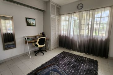 Seksyen 13, Shah Alam