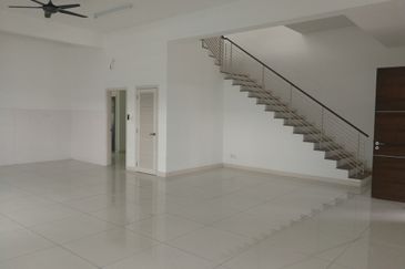 Taman Cahaya Alam, Seksyen U12