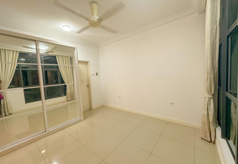 Vista Alam Serviced Apartment