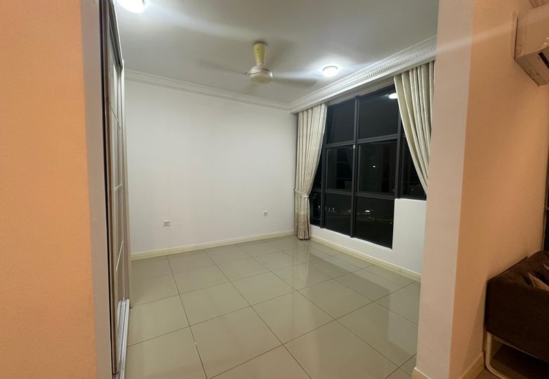 Vista Alam Serviced Apartment