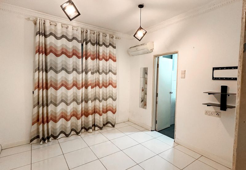 Vista Alam Serviced Apartment