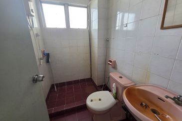 Kemuncak Shah Alam (Sri Kemuncak Kondominium)