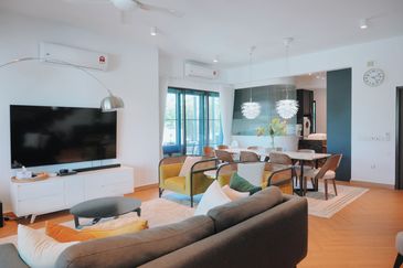 ATHIRA, Bandar Bukit Raja