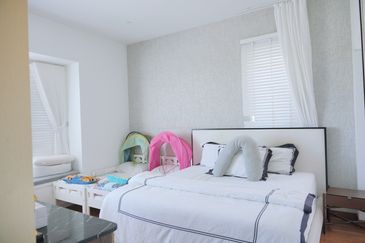 ATHIRA, Bandar Bukit Raja