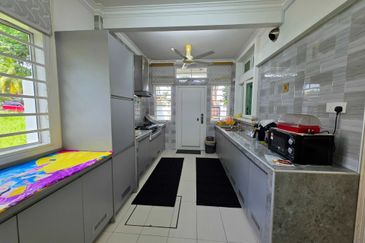 Seksyen 10, Shah Alam