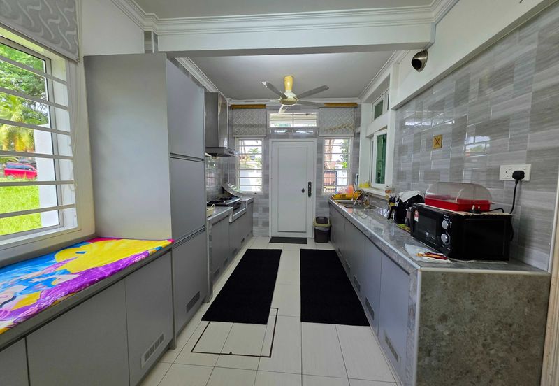 Seksyen 10, Shah Alam