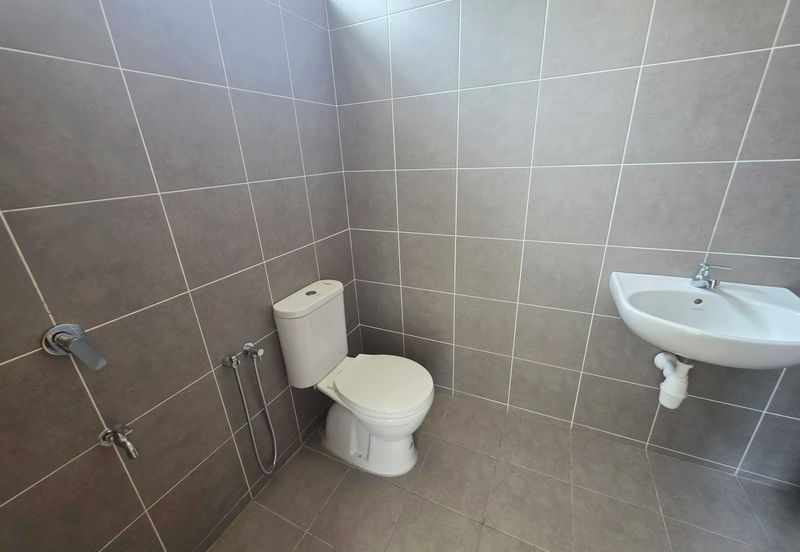 Nadira 3 @ Bukit Raja