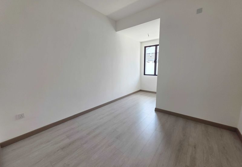 Nadira 3 @ Bukit Raja