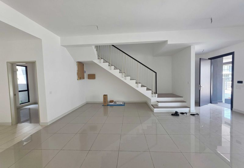 Nadira 3 @ Bukit Raja