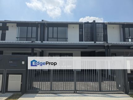 Nadira 3 Double Storey Bandar Bukit Raja , Selangor, Klang