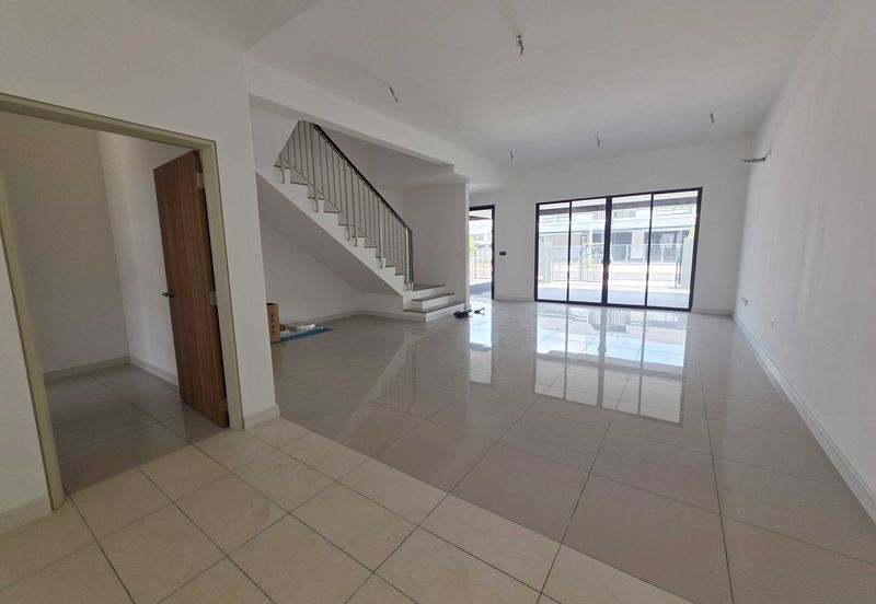 Nadira 3 @ Bukit Raja