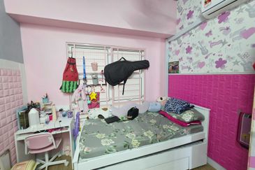 Sterling Condominium