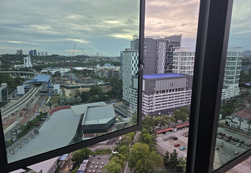 Vista Alam Serviced Apartment