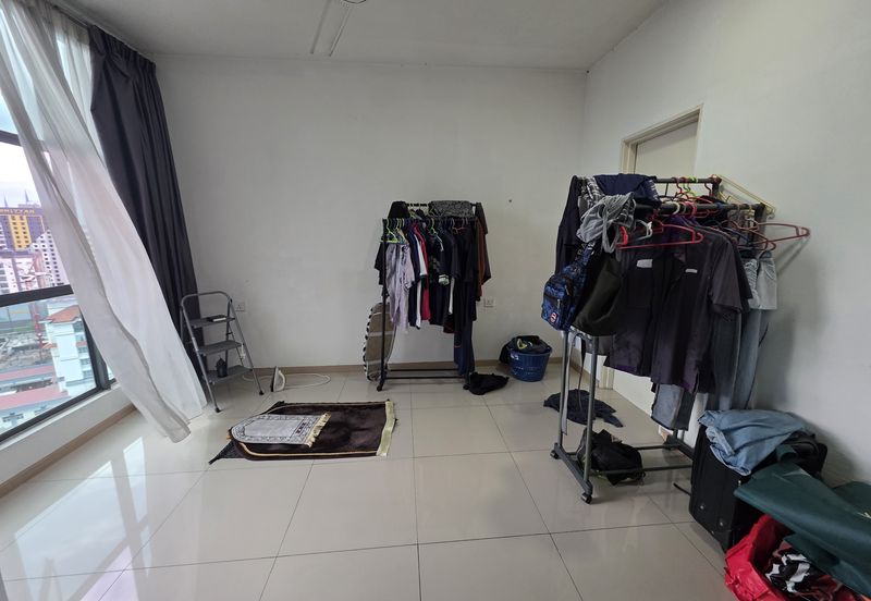 Vista Alam Serviced Apartment