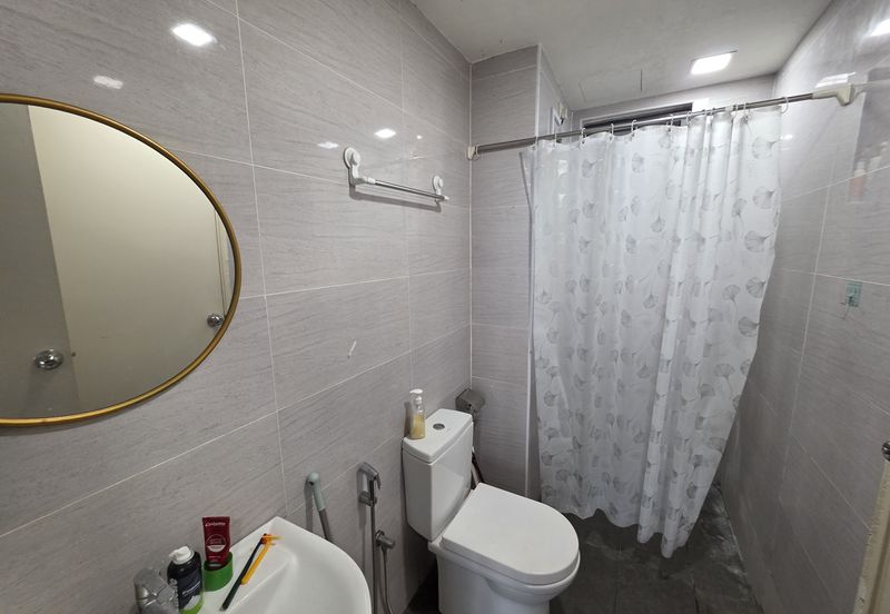 Vista Alam Serviced Apartment