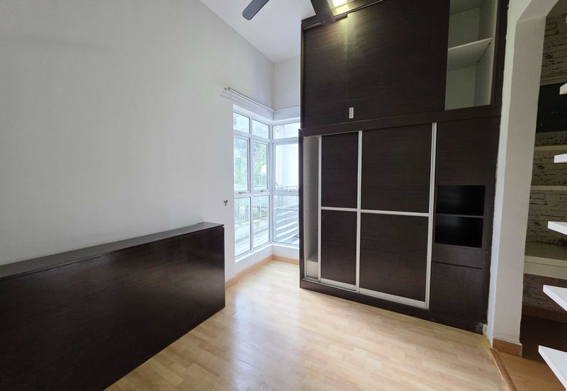 Amaya Saujana, Saujana Subang