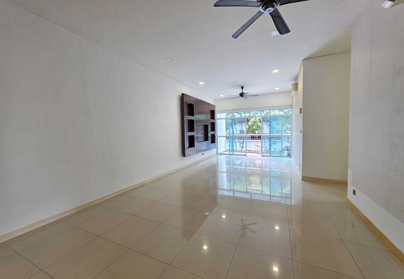 Amaya Saujana, Saujana Subang