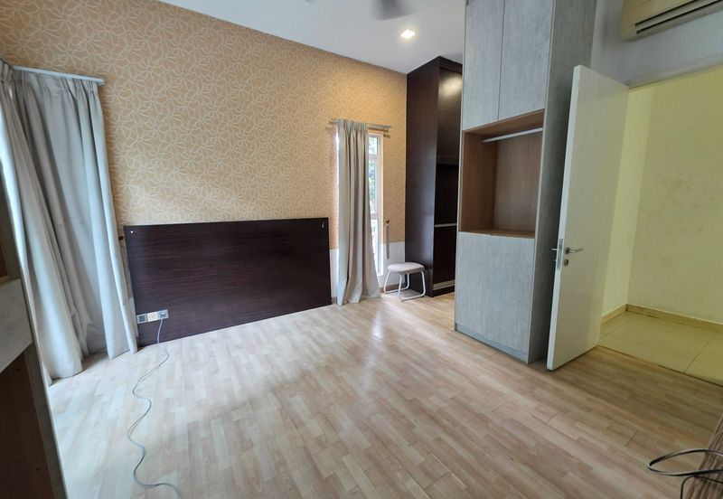 Amaya Saujana, Saujana Subang