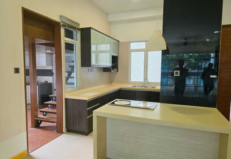 Amaya Saujana, Saujana Subang