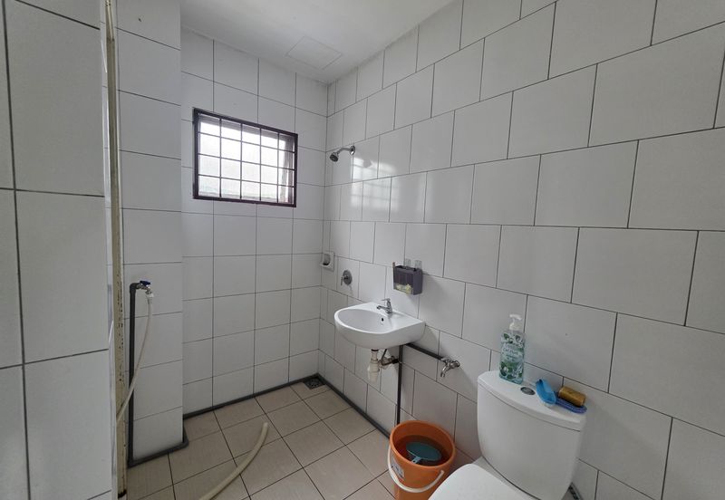 Persiaran Puncak Alam 1 