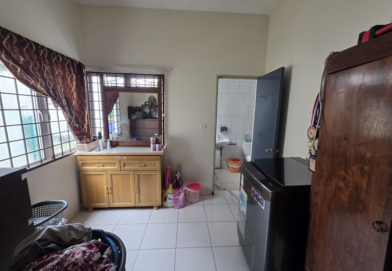 Persiaran Puncak Alam 1 