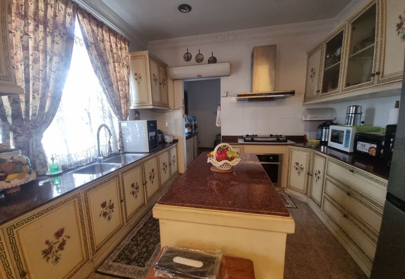 Seksyen 8, Shah Alam