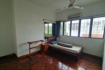 Jalan Kerayung 3/13C 