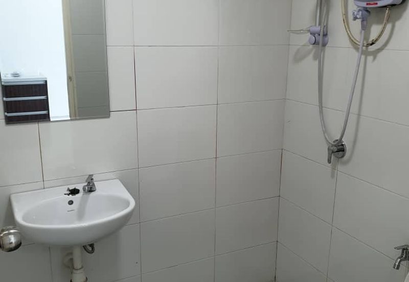 Vista Alam Serviced Apartment