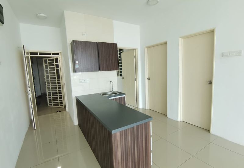 Vista Alam Serviced Apartment