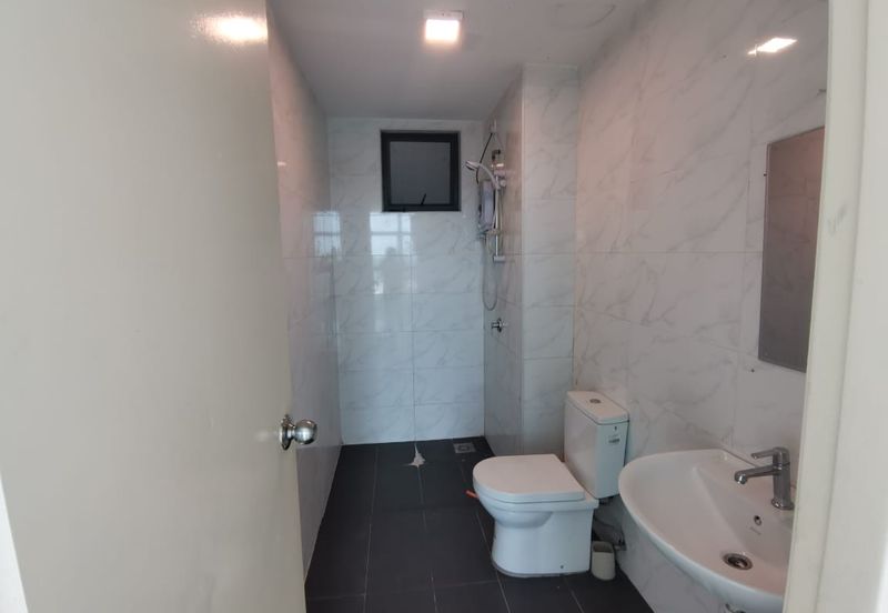 Vista Alam Serviced Apartment