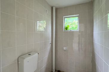 Corner Lot Springdale Bungalow at Bandar Tasik Senangin Lenggeng 