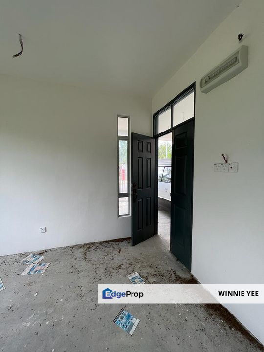 Corner Lot Springdale Bungalow at Bandar Tasik Senangin Lenggeng , Negeri Sembilan, Lenggeng