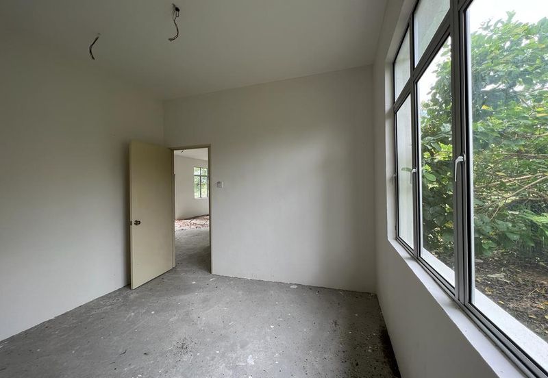 Corner Lot Springdale Bungalow at Bandar Tasik Senangin Lenggeng 